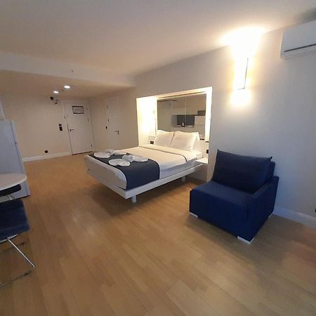 Smart Aparthotel Orbi City Batumi Exterior photo